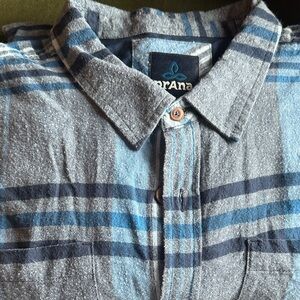 Prana Blue and Gray Plaid Casual Button Down Shirt